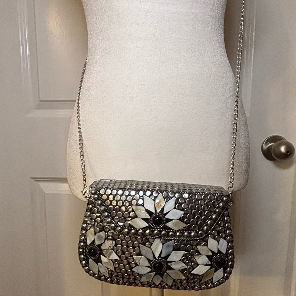 Silver Mosaic Floral Chain Crossbody Bag